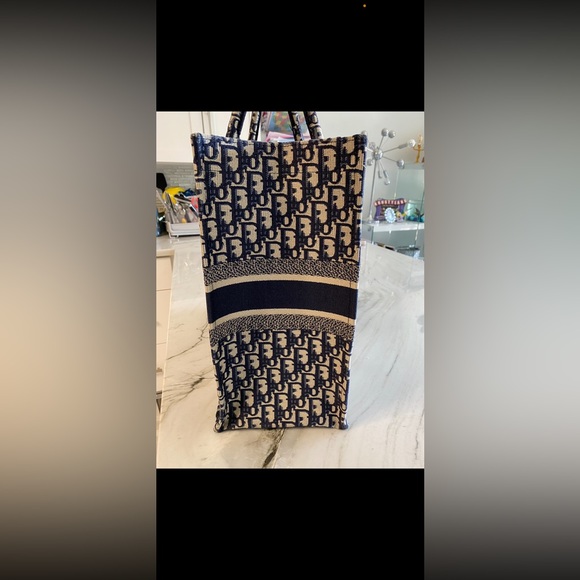 Lightly used large size Christian Dior Tote with dust bag - Picture 3 of 16